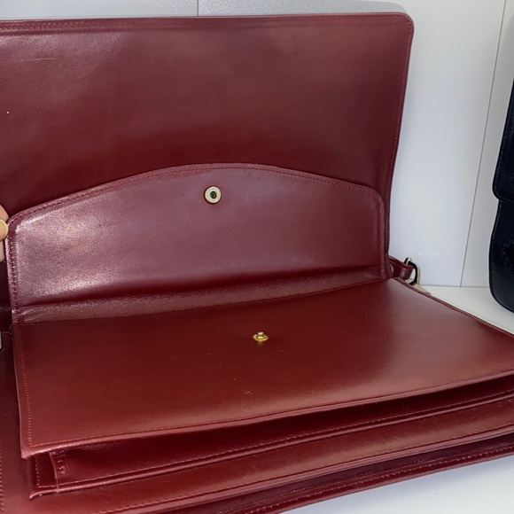 Authentic Cartier MustLine Bordeaux Leather Shoulder Bag - Picture 10 of 17